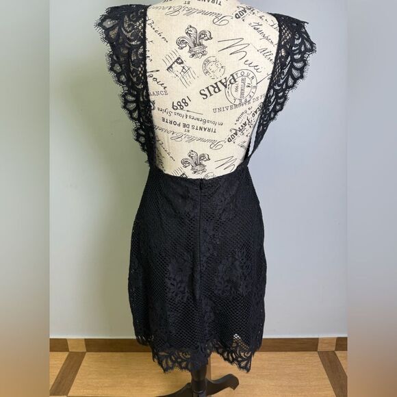 For love&lemons lace open back Dress NWT Size L - Picture 2 of 12